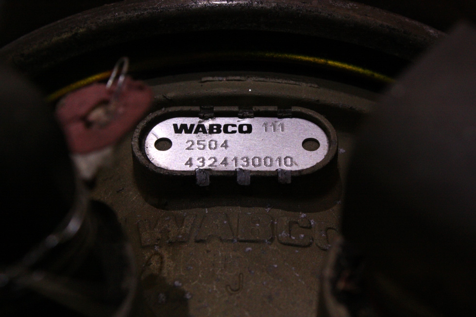 USED WABCO AIR DRYER FOR SALE RV Chassis Parts 