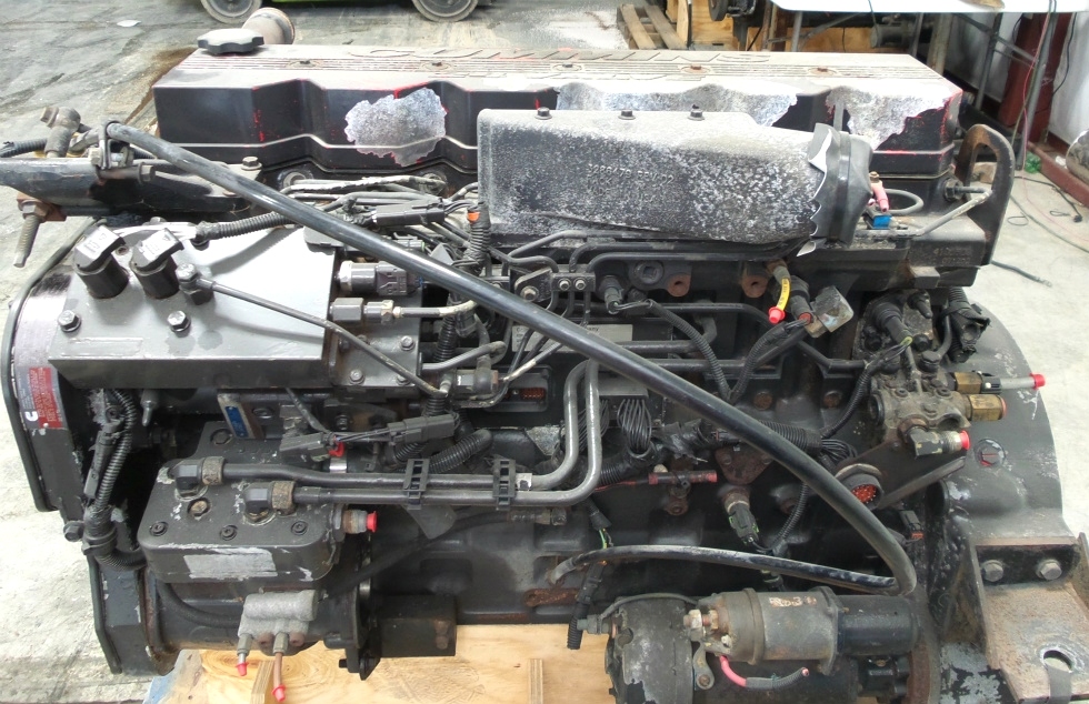 CUMMINS DIESEL ENGINE | CUMMINS 8.3L 350HP 2002 FOR SALE - LOW MILES  RV Chassis Parts 