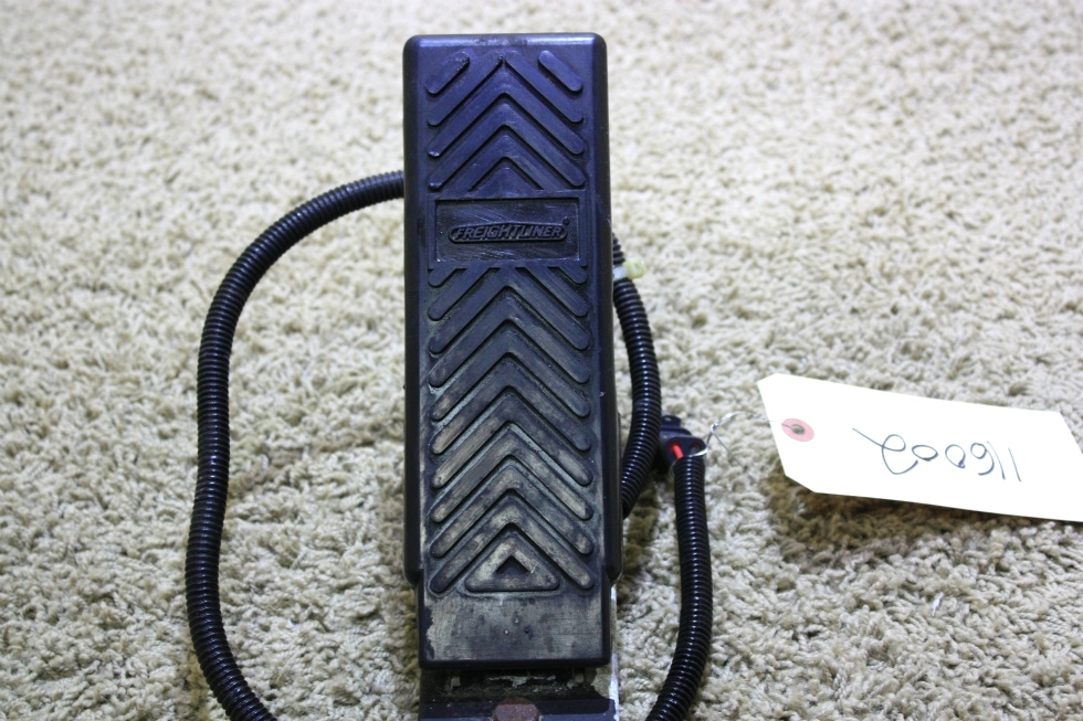 USED MOTORHOME FREIGHTLINER FUEL PEDAL FOR SALE RV Chassis Parts 