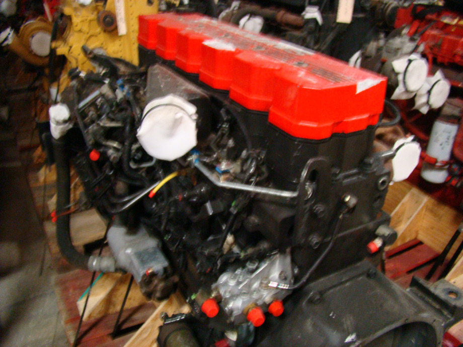 CUMMINS DIESEL ENGINE | 2003 8.8L ISL400 FOR SALE - 54,000 MILES RV Chassis Parts 