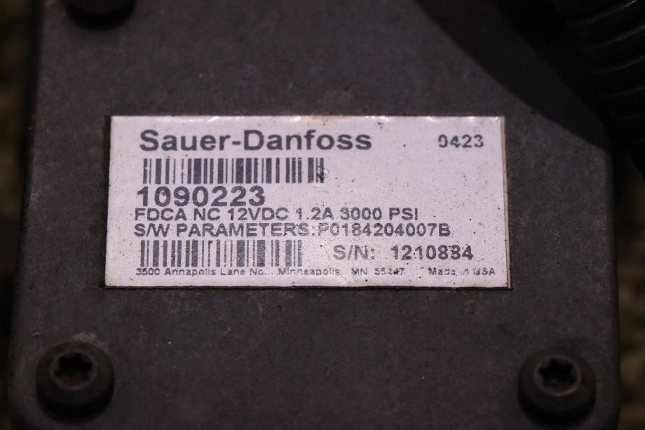 USED 1090223 SAUER DANFOSS RADIATOR FAN REGULATOR RV PARTS FOR SALE RV Chassis Parts 