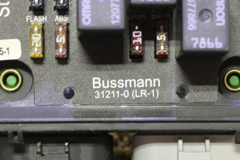 USED MONACO 2A 16621038 BUSSMANN FUSE BOX 31211-0 MOTORHOME PARTS FOR SALE RV Chassis Parts 