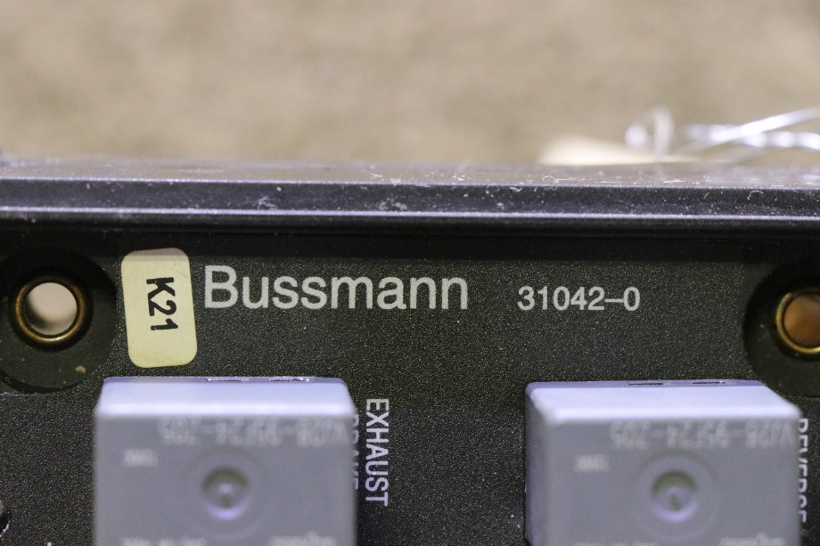 USED RV/MOTORHOME 31042-0 BUSSMANN FUSE BOX MODULE FOR SALE RV Chassis Parts 