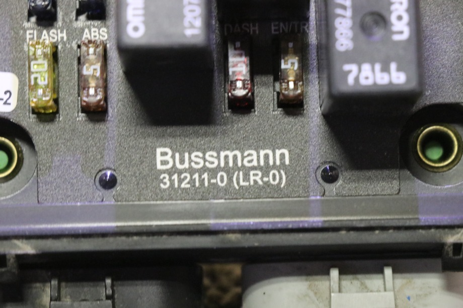 USED BUSSMANN MONACO 2A FUSE MODULE 31211-0 / 16621038 MOTORHOME PARTS FOR SALE RV Chassis Parts 