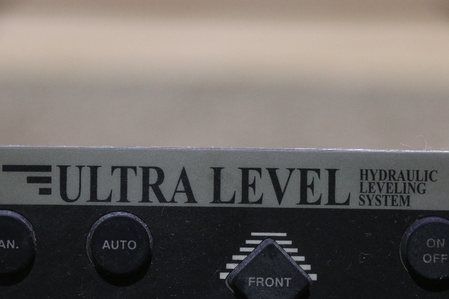 USED ULTRA LEVEL 12594A HYDRAULIC LEVELING SYSTEM TOUCH PAD MOTORHOME PARTS FOR SALE RV Components 