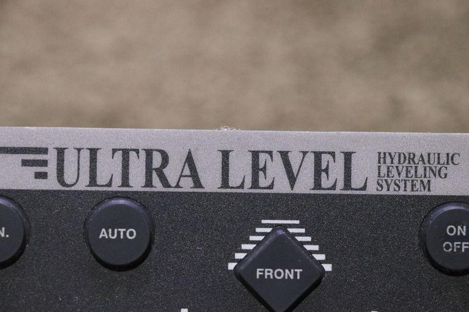 USED ULTRA LEVEL HYDRAULIC LEVELING SYSTEM TOUCH PAD 12594A RV/MOTORHOME PARTS FOR SALE RV Components 