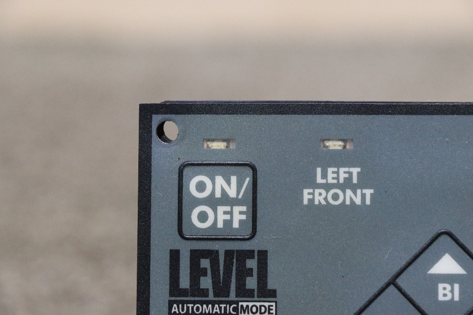 USED RV/MOTORHOME LEVEL BEST BY KWIKEE AUTOMATIC MODE TOUCH PAD FOR SALE RV Components 