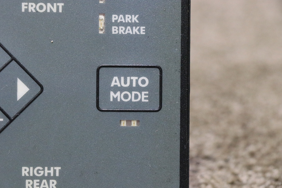 USED RV/MOTORHOME LEVEL BEST BY KWIKEE AUTOMATIC MODE TOUCH PAD FOR SALE RV Components 