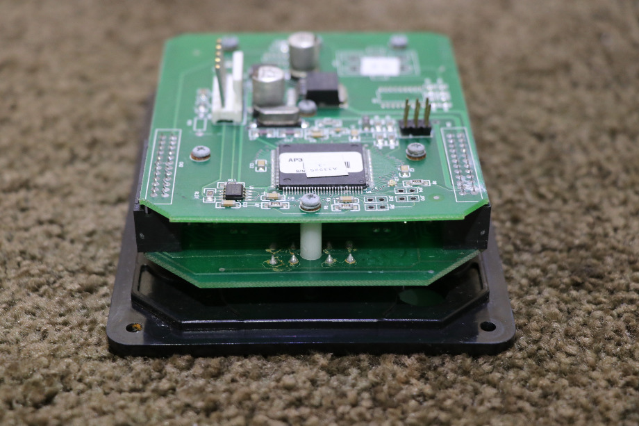 USED RV HWH COMPUTERIZED LEVELING TOUCH PAD FOR SALE RV Components 