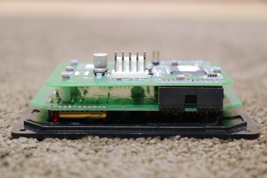 USED RV HWH COMPUTERIZED LEVELING TOUCH PAD FOR SALE RV Components 