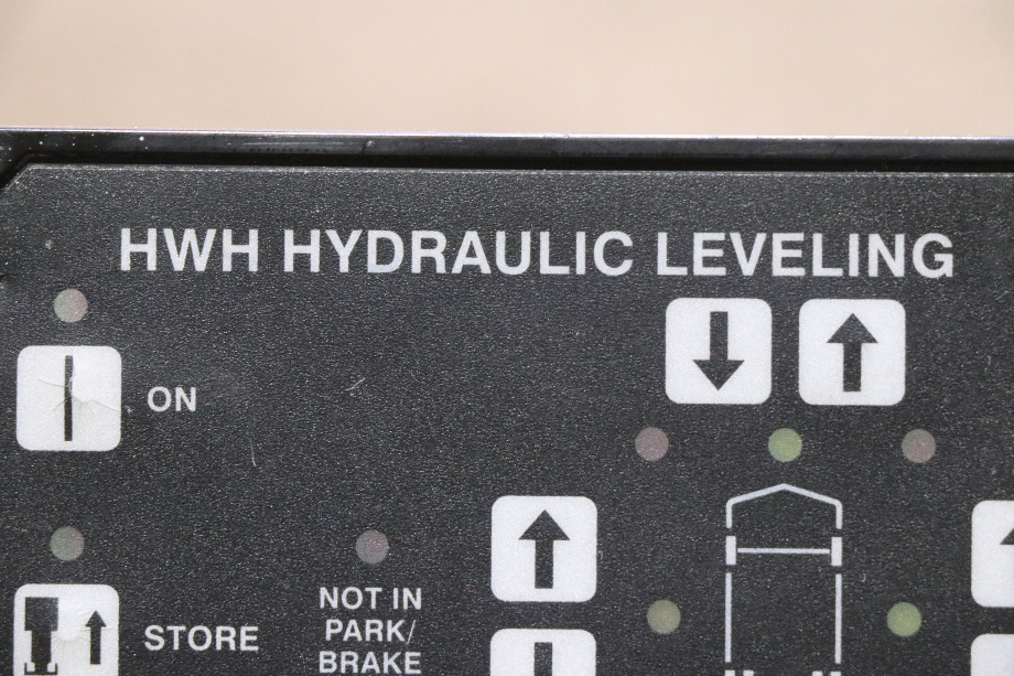 USED HWH HYDRAULIC LEVELING TOUCH PAD AP10215 RV/MOTORHOME PARTS FOR SALE RV Components 