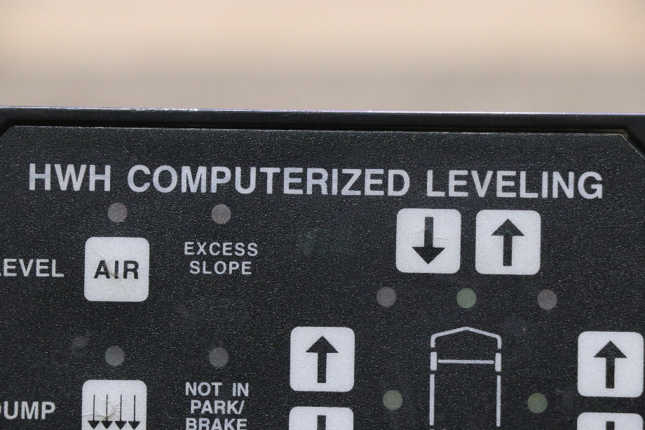 USED MOTORHOME HWH COMPUTERIZED LEVELING TOUCH PAD FOR SALE RV Components 
