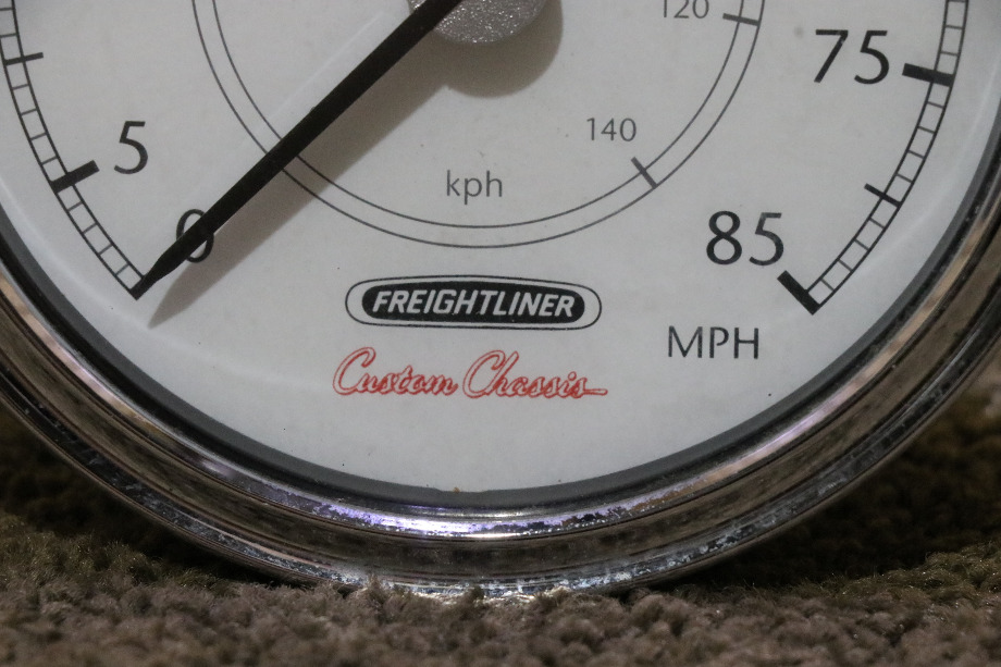 USED RV/MOTORHOME FREIGHTLINER SPEEDOMETER DASH GAUGE W22-00019-000 FOR SALE RV Components 