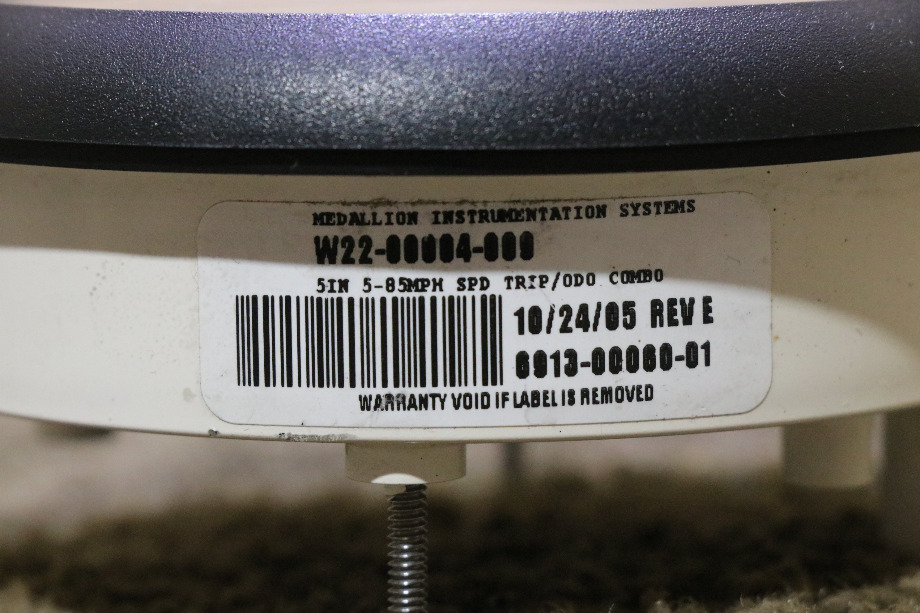 USED MOTORHOME FREIGHTLINER W22-00004-000 SPEEDOMETER DASH GAUGE FOR SALE RV Components 