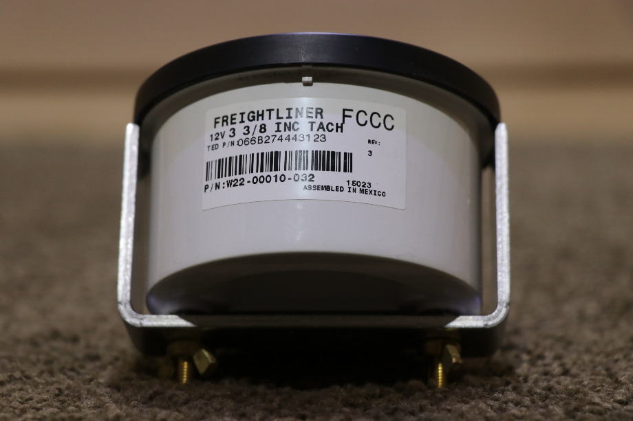 USED RV/MOTORHOME FREIGHTLINER TACHOMETER DASH GAUGE W22-00010-032 FOR SALE RV Components 