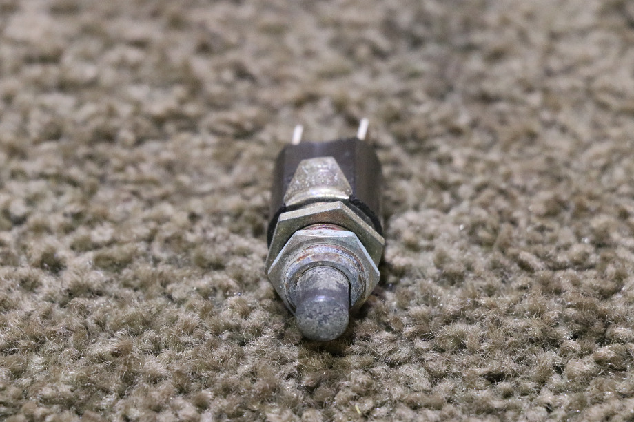 USED RV 9746 PUSH BUTTON SWITCH FOR SALE RV Components 