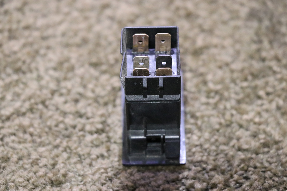 USED RV/MOTORHOME SET / RESUME DASH SWITCH 511.058 FOR SALE RV Components 