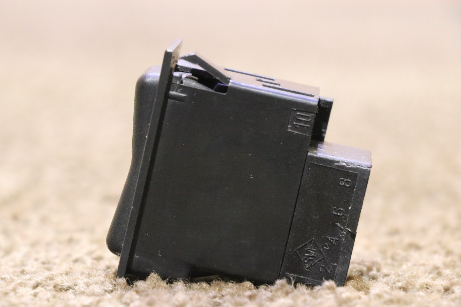 USED RV/MOTORHOME SET / RESUME DASH SWITCH 511.058 FOR SALE RV Components 