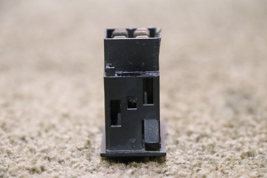 USED RV/MOTORHOME SET / RESUME DASH SWITCH 511.058 FOR SALE RV Components 