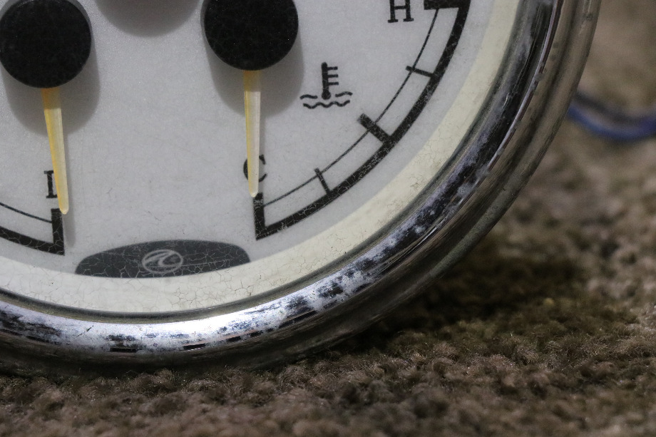 USED 3 IN 1 FUEL / OIL / TEMP 109210-A DASH GAUGE MOTORHOME PARTS FOR SALE RV Components 