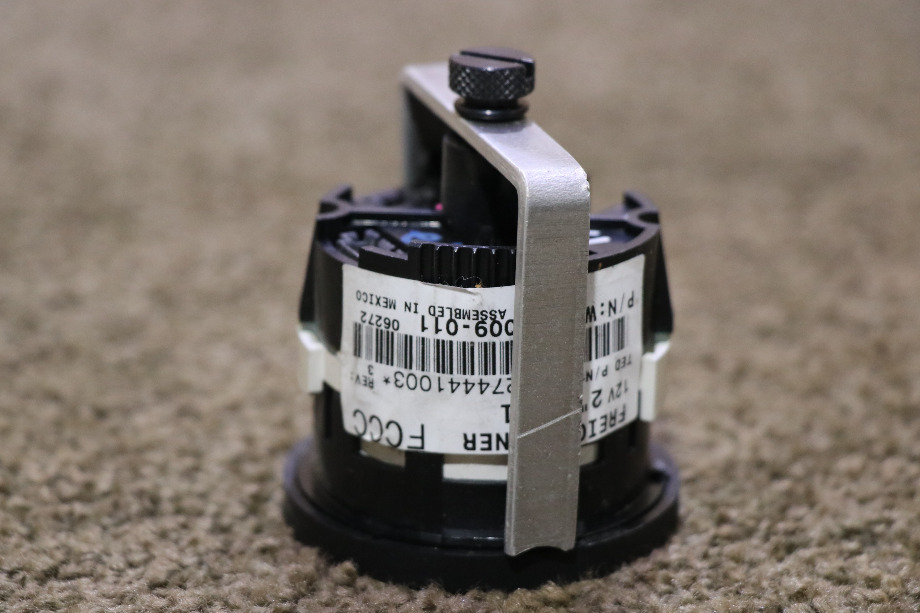 USED FREIGHTLINER FUEL DASH GAUGE W22-00009-011 RV/MOTORHOME PARTS FOR SALE RV Components 