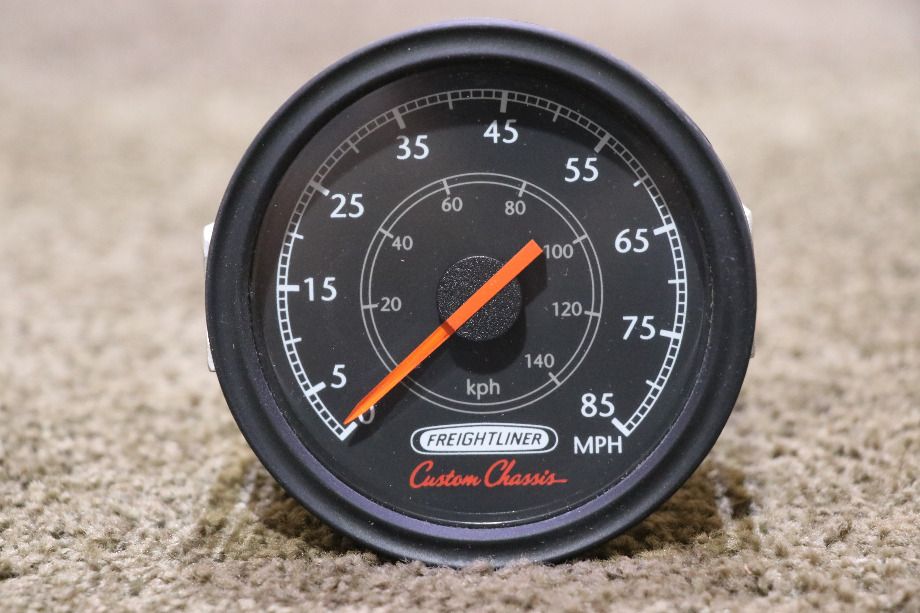 USED MOTORHOME FREIGHTLINER SPEEDOMETER W22-00020-000 DASH GAUGE FOR SALE RV Components 
