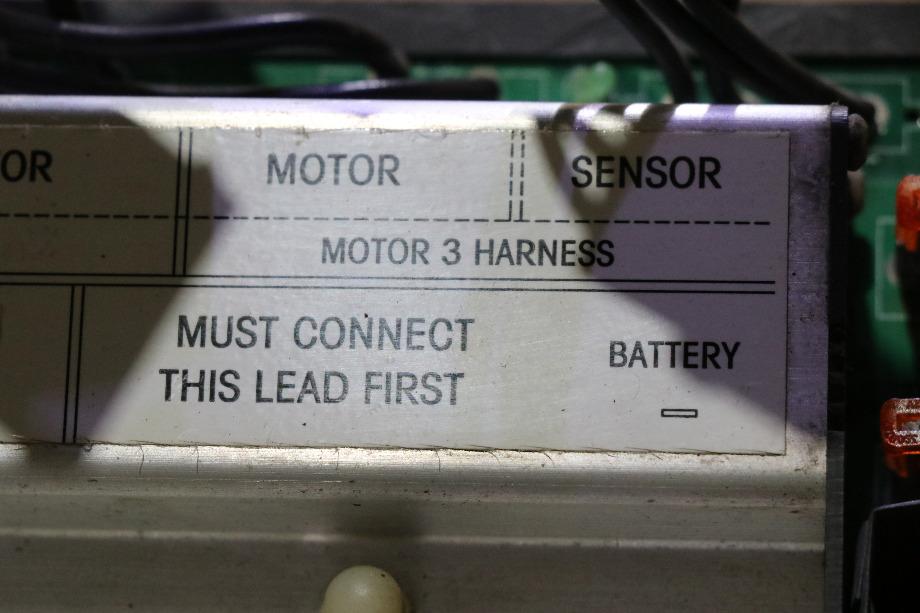 USED MOTORHOME POWER GEAR 1510000165 SLIDE CONTROL BOARD FOR SALE RV Components 