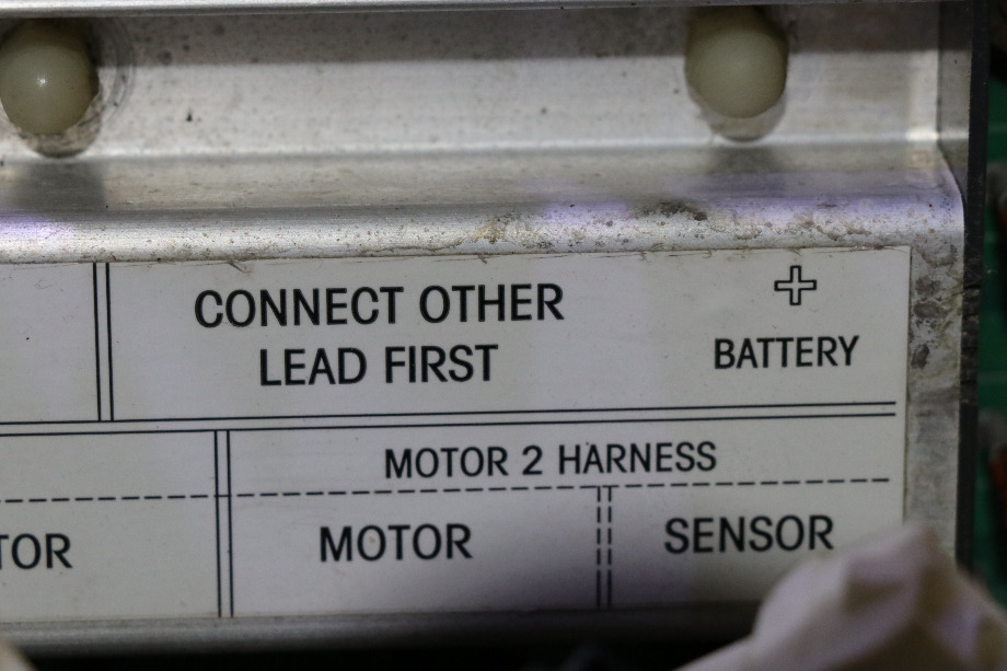 USED MOTORHOME POWER GEAR 1510000165 SLIDE CONTROL BOARD FOR SALE RV Components 