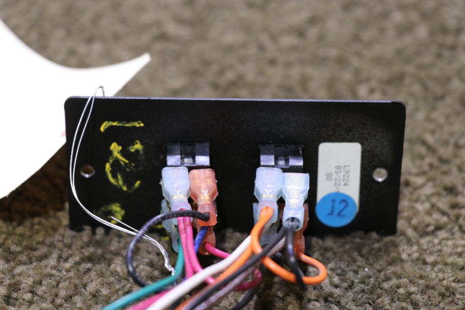 USED RV/MOTORHOME BATTERY DISONNECT SWITCH PANEL L9224 FOR SALE RV Components 