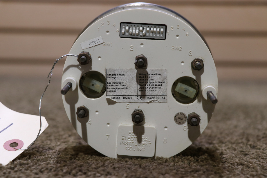 USED MOTORHOME SPEEDOMETER 945264 DASH GAUGE FOR SALE RV Components 