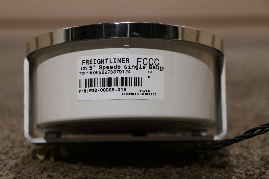 USED FREIGHTLINER SPEEDOMETER DASH GAUGE W22-00025-018 RV/MOTORHOME PARTS FOR SALE RV Components 