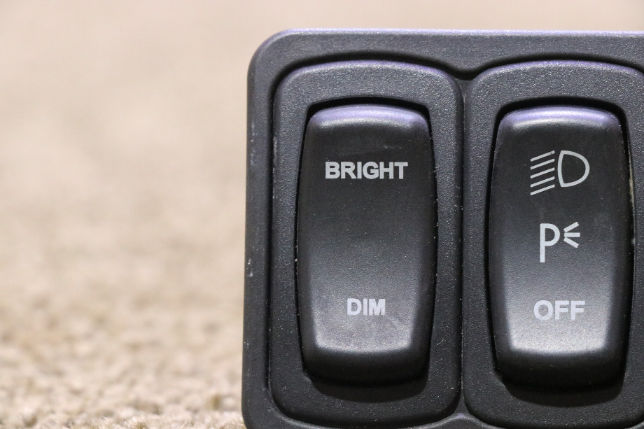 USED RV DIM / PARKING / FOG 3 SWITCH DASH PANEL FOR SALE RV Components 