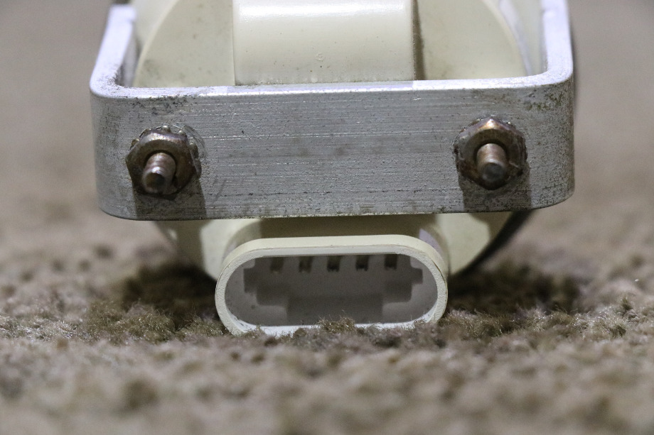 USED RV 6913-00160-19 FRONT AIR DASH GAUGE FOR SALE RV Components 