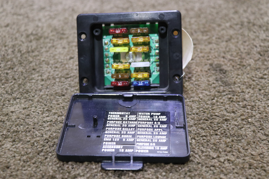 USED RV/MOTORHOME INTELLITEC FUSE PANEL 00-00585-000 FOR SALE RV Components 