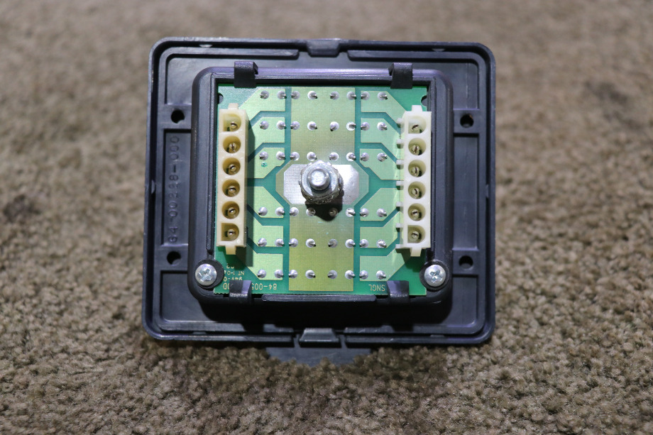 USED INTELLITEC FUSE PANEL 00-00585-000 RV/MOTORHOME PARTS FOR SALE RV Components 