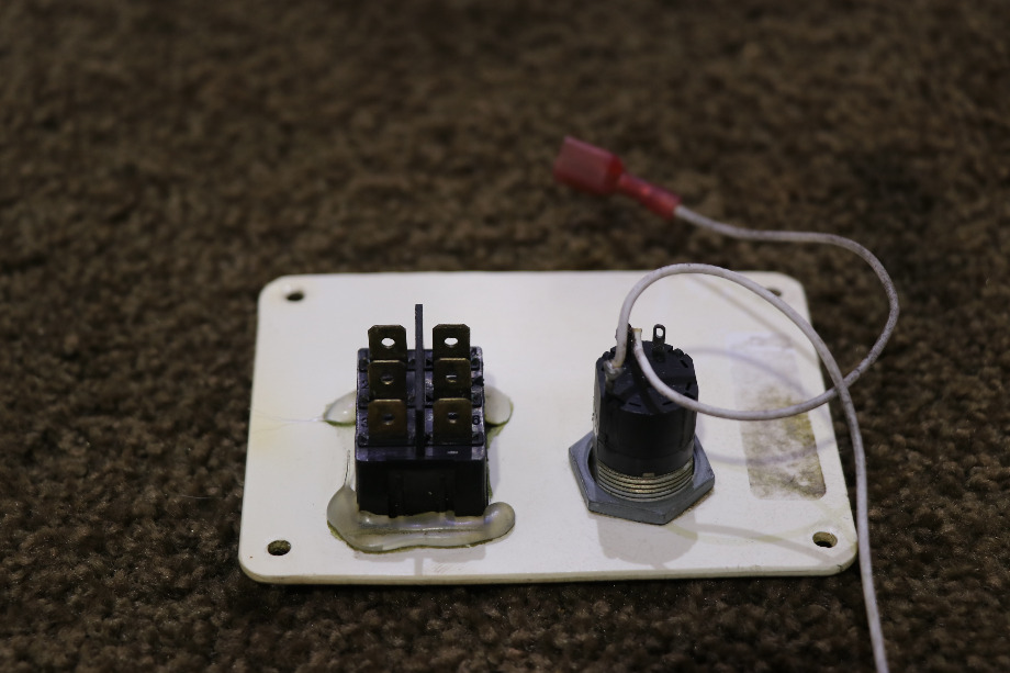 USED BED SLIDE KEY & SWITCH PANEL RV/MOTORHOME PARTS FOR SALE RV Components 