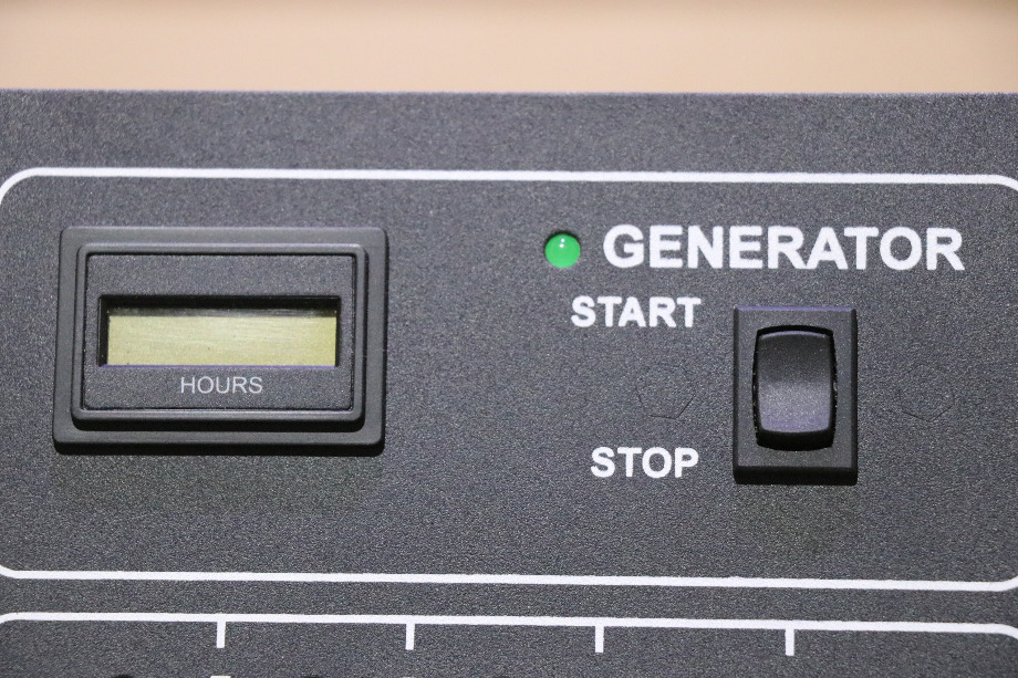 USED DIGI-LEVEL MONITOR PANEL RV/MOTORHOME PARTS FOR SALE RV Components 