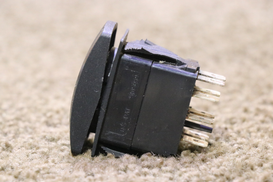 USED RV/MOTORHOME EXT / RET DOOR AWNING DASH SWITCH VLD1 FOR SALE RV Components 