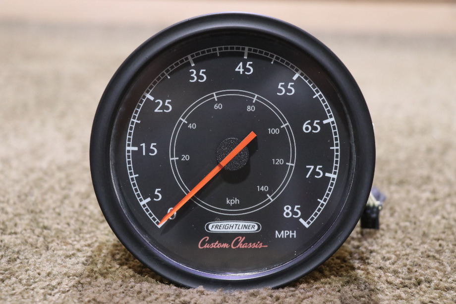 USED FREIGHTLINER W22-00019-004 SPEEDOMETER DASH GAUGE MOTORHOME PARTS FOR SALE RV Components 