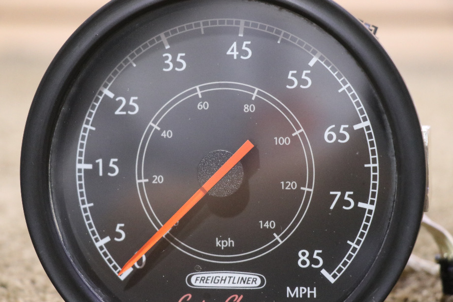 USED FREIGHTLINER W22-00019-004 SPEEDOMETER DASH GAUGE MOTORHOME PARTS FOR SALE RV Components 