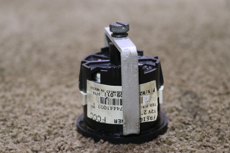 USED MOTORHOME FREIGHTLINER FUEL W22-00009-011 DASH GAUGE FOR SALE RV Components 