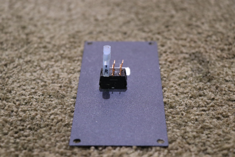 USED RV/MOTORHOME SLIDE ROOM IN / OUT SWITCH PANEL FOR SALE RV Components 