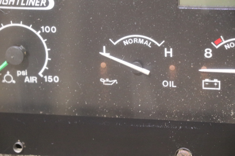 USED MOTORHOME FREIGHTLINER 22-47407 DASH CLUSTER FOR SALE RV Components 