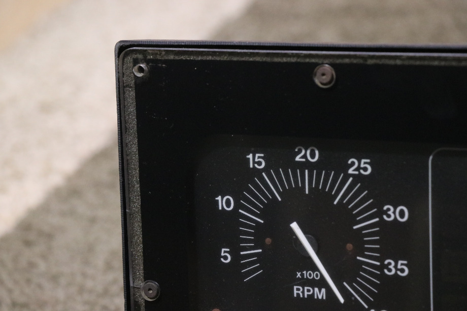 USED MOTORHOME FREIGHTLINER 22-47407 DASH CLUSTER FOR SALE RV Components 