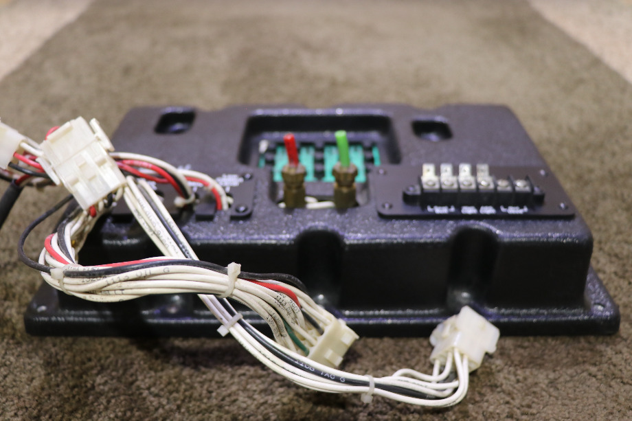 USED RV/MOTORHOME FREIGHTLINER DASH CLUSTER FOR SALE RV Components 