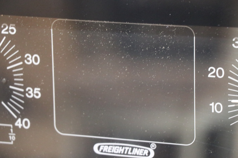 USED RV/MOTORHOME FREIGHTLINER DASH CLUSTER FOR SALE RV Components 