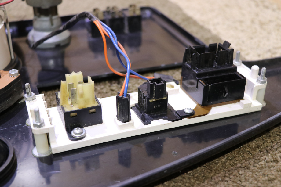 USED COMPLETE DASH GAUGE CLUSTER RV/MOTORHOME PARTS FOR SALE RV Components 