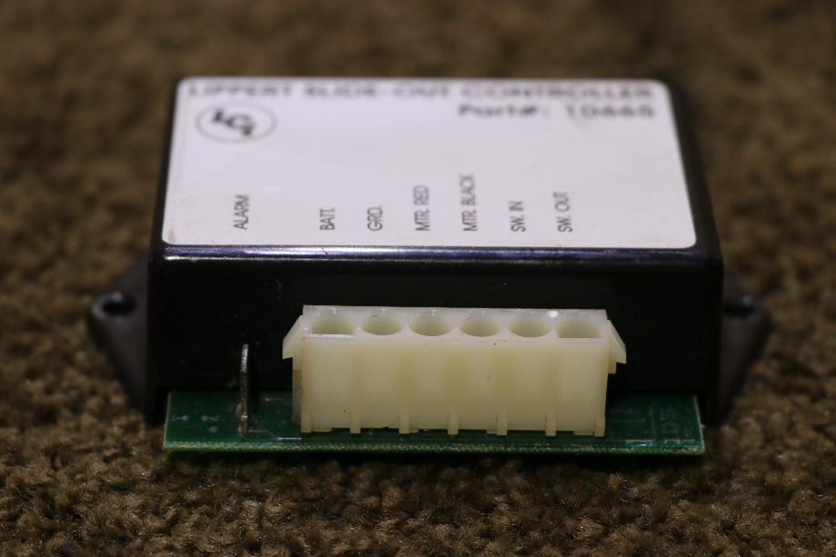 USED 10665 LIPPERT SLIDE OUT CONTROLLER RV PARTS FOR SALE RV Components 