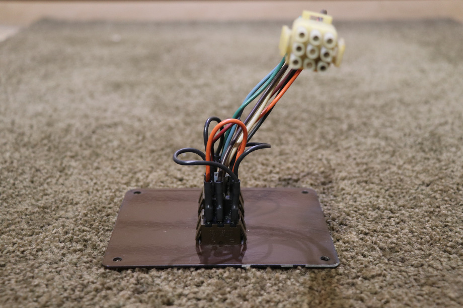 USED RV/MOTORHOME BATTERY DISCONNECT SWITCH PANEL FOR SALE RV Components 