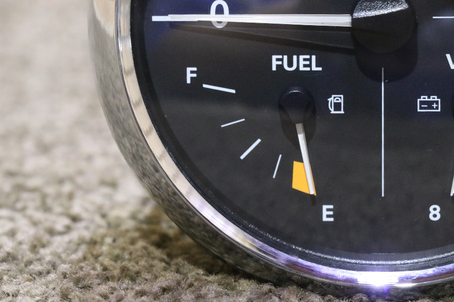USED RV/MOTORHOME FREIGHTLINER 3 IN 1 TACH / FUEL / VOLT DASH GAUGE W22-00012-002 FOR SALE RV Components 